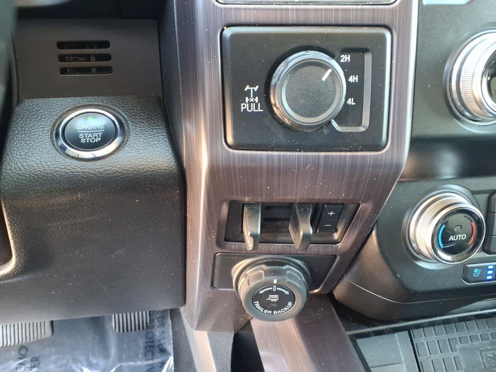 Used 2020 Ford F350 Limited AWD/4WD image 38