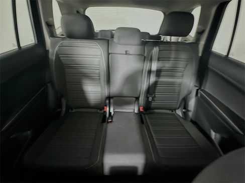 Used 2024 Volkswagen Tiguan S image 12