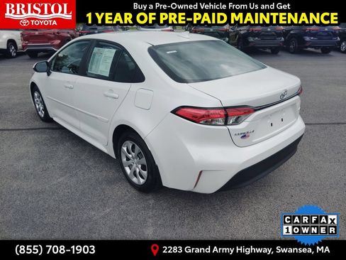 Used 2026 Toyota Corolla LE FWD image 5