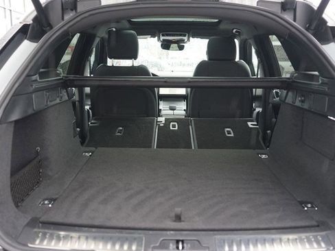 Used 2025 Land Rover Range Rover Velar Dynamic SE image 29