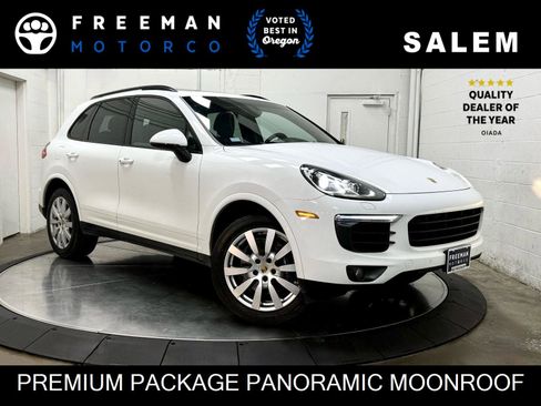 Used 2017 Porsche Cayenne AWD/4WD image 1