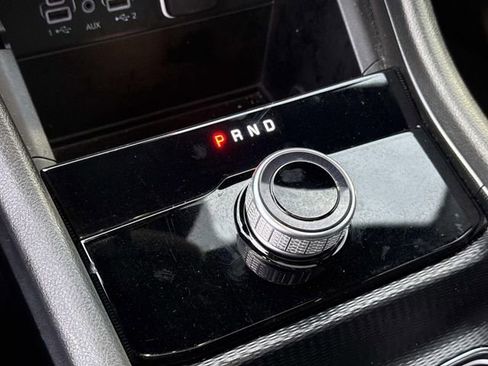 Used 2024 Jeep Grand Cherokee Laredo X image 22