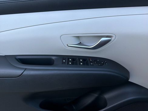 Used 2025 Hyundai Tucson SEL FWD image 10