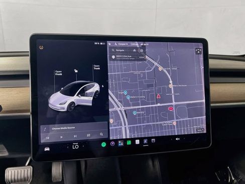 Used 2021 Tesla Model 3 Standard Range Plus RWD image 15