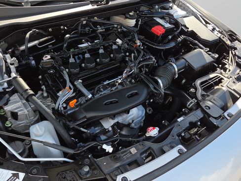 Certified 2024 Honda Civic EX-L image 18
