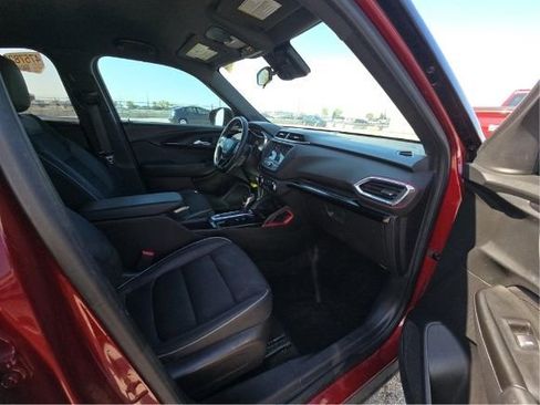 Used 2022 Chevrolet TrailBlazer RS AWD/4WD image 4