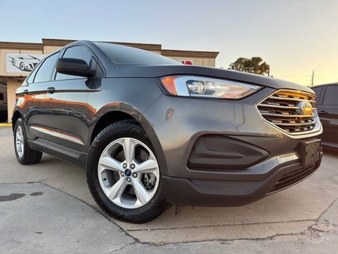 Used 2020 Ford Edge SE image 36