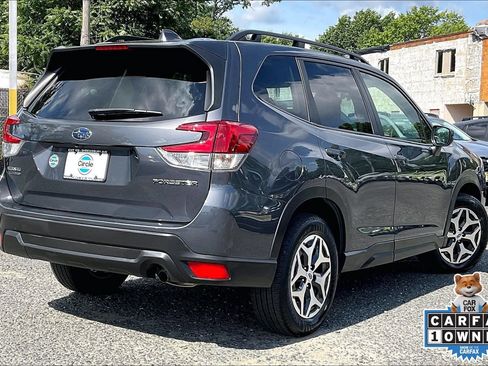Certified 2023 Subaru Forester Premium AWD/4WD image 13