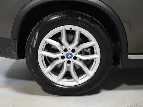 Certified 2023 BMW X5 xDrive45e image 33