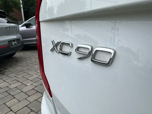 Used 2023 Volvo XC90 B5 Core w/ Climate Package AWD/4WD image 28