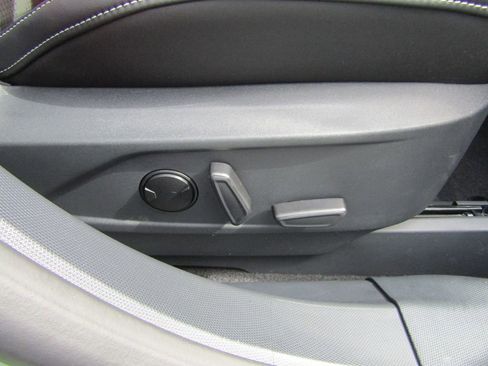 Used 2025 Ford Mustang Mach-E GT AWD/4WD image 40
