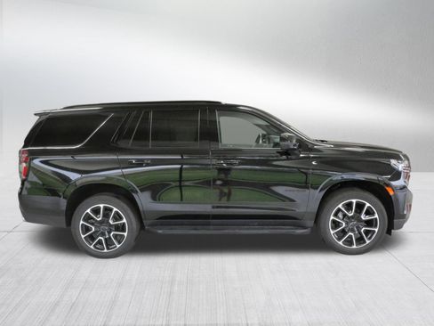 Used 2022 Chevrolet Tahoe RST w/ Sport Performance Package AWD/4WD image 8