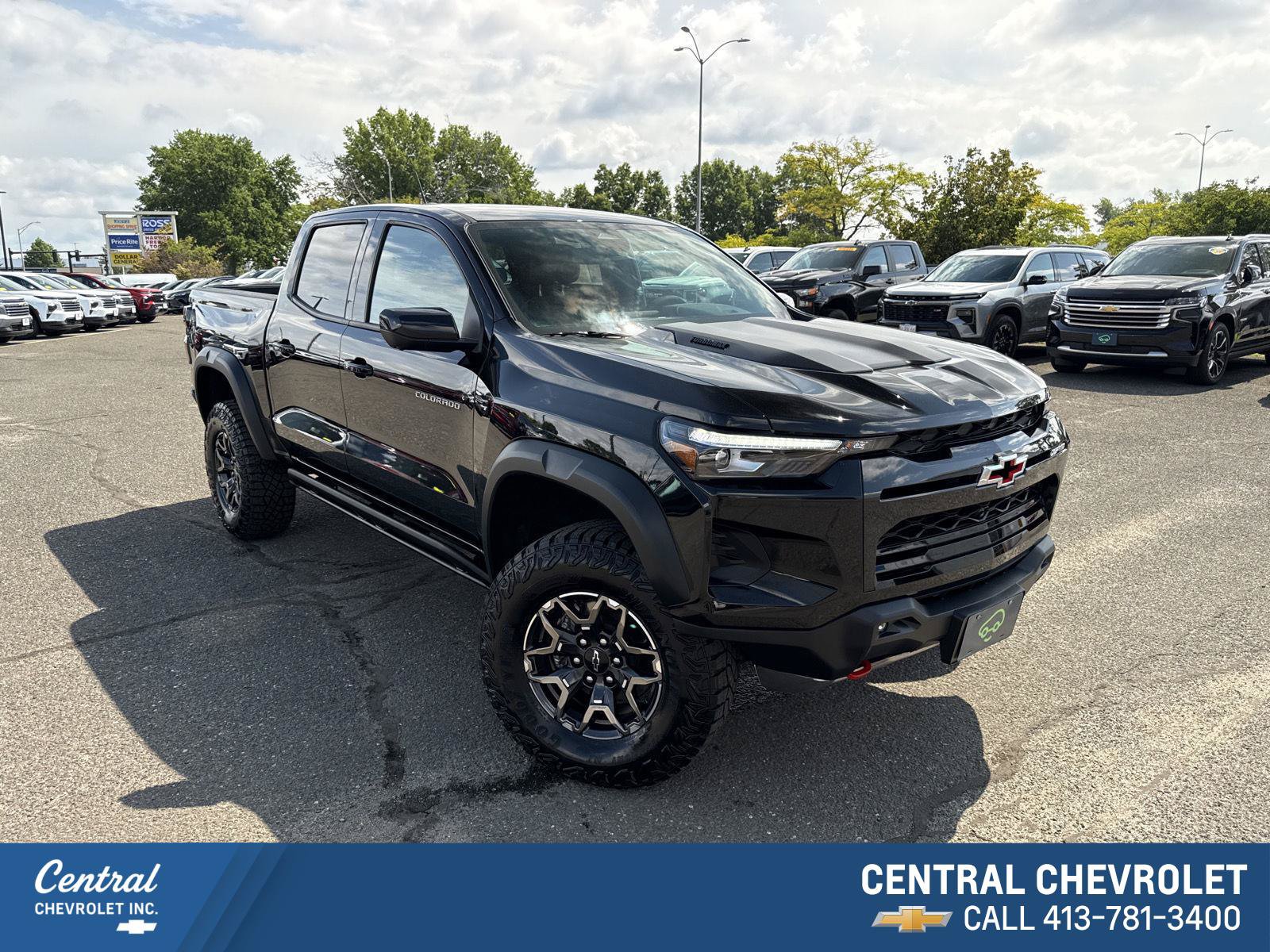 Certified 2025 Chevrolet Colorado ZR2 w/ Technology Package AWD/4WD image 1