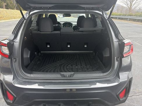 Used 2024 Subaru Crosstrek 2.0i Premium image 7