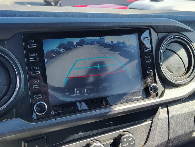 Used 2020 Toyota Tacoma TRD Off-Road w/ Blackout Package AWD/4WD image 16