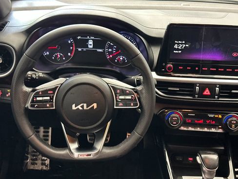 Used 2023 Kia Forte GT-Line w/ GT-Line Technology Package FWD image 13