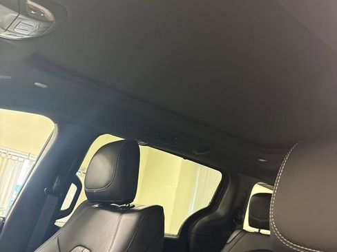 New 2026 Chrysler Pacifica Select image 17