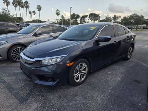 Used 2017 Honda Civic LX image 3
