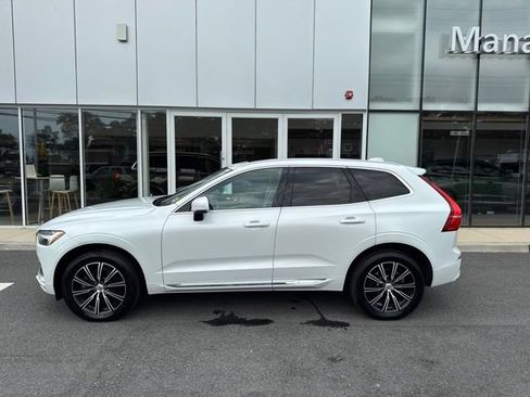 Used 2021 Volvo XC60 T5 Inscription w/ Climate Package AWD/4WD image 2