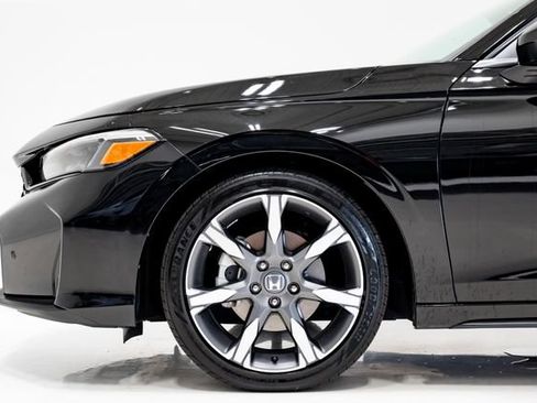 Used 2025 Honda Civic Sport Touring image 31