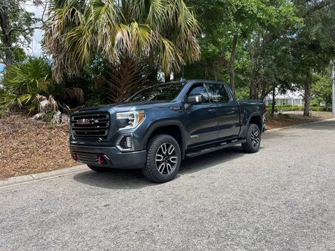 Used 2021 GMC Sierra 1500 AT4 w/ AT4 Value Package AWD/4WD image 6