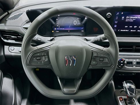 New 2026 Buick Envista Preferred image 11