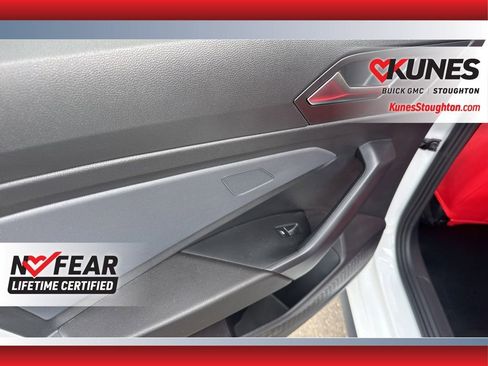 Used 2025 Volkswagen Jetta GLI Autobahn image 38