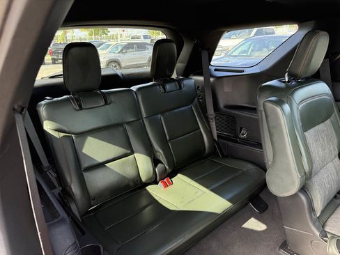 Used 2022 Ford Explorer Timberline image 14