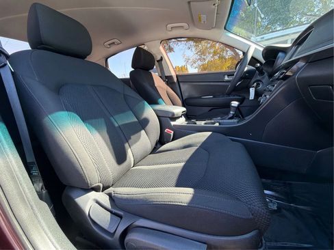 Used 2020 Kia Optima LX FWD image 21