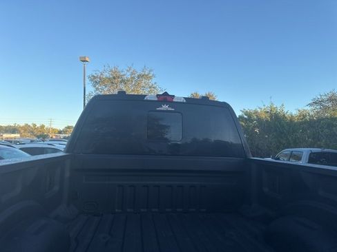 Used 2025 Ford F250 Platinum image 27