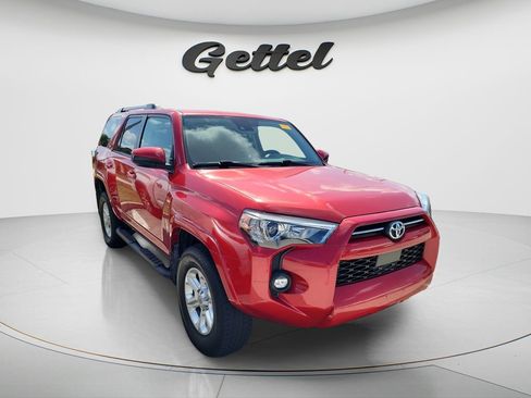 Used 2022 Toyota 4Runner SR5 image 2