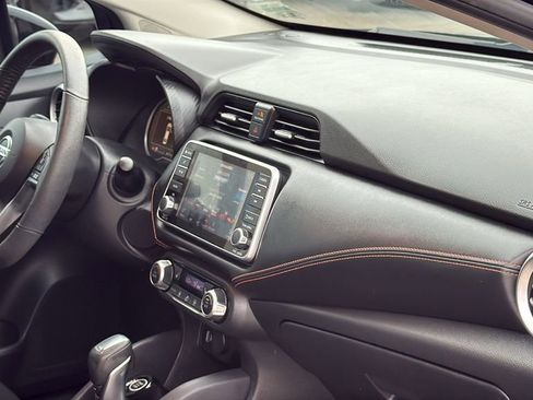 Used 2022 Nissan Versa SR w/ Convenience Package FWD image 30