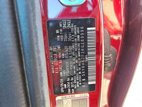 Certified 2024 Kia Sorento EX w/ Panoramic Sunroof Package image 28