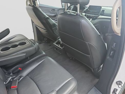 Used 2025 Honda Odyssey EX-L image 11