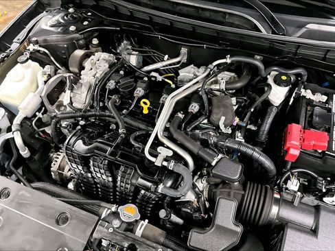 Used 2024 Nissan Altima 2.5 SV image 34