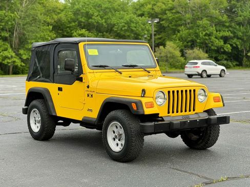 Used 2002 Jeep Wrangler X AWD/4WD image 4