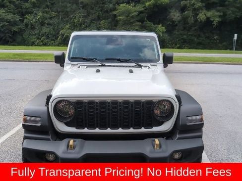 Used 2026 Jeep Wrangler Unlimited Sport AWD/4WD image 2