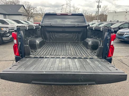 Used 2022 Chevrolet Silverado 1500 RST AWD/4WD image 29