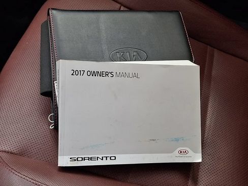 Used 2017 Kia Sorento SX AWD/4WD image 30