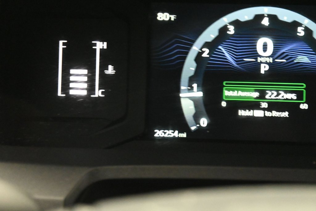Used 2025 Toyota Tacoma SR AWD/4WD image 17