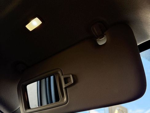 Used 2022 MAZDA CX-30 AWD 2.5 S w/ Premium Package image 26