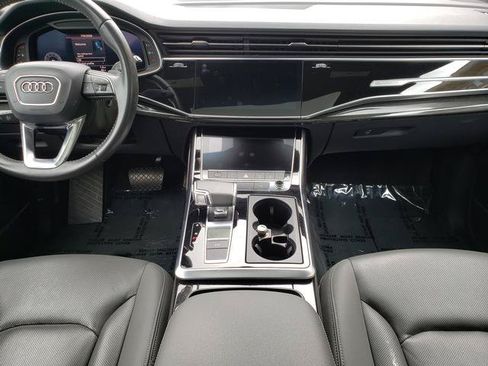Used 2020 Audi Q8 Premium Plus w/ Premium Plus Package AWD/4WD image 15