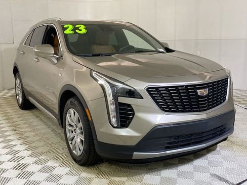 Used 2023 Cadillac XT4 Premium Luxury image 1
