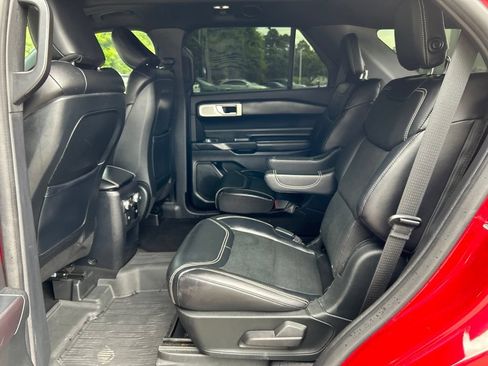 Used 2020 Ford Explorer ST w/ ST Street Pack AWD/4WD image 23