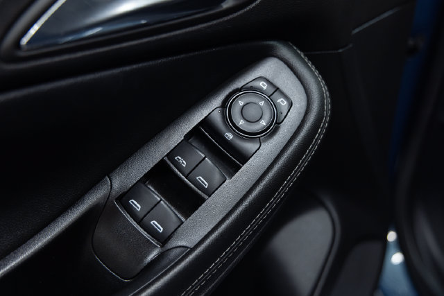 Used 2024 Buick Encore GX Preferred FWD image 12