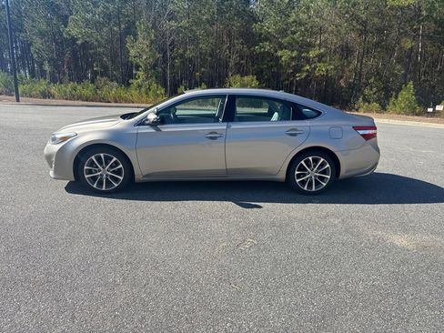 Used 2015 Toyota Avalon XLE Touring image 8