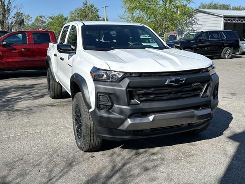 New 2026 Chevrolet Colorado Trail Boss AWD/4WD image 8