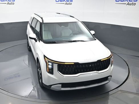 New 2026 Kia Carnival EX FWD image 49