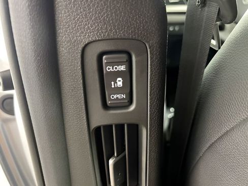 New 2026 Honda Odyssey EX-L image 28