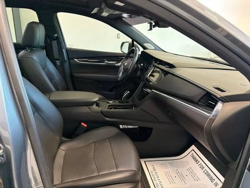 Used 2020 Cadillac XT5 Premium Luxury AWD/4WD image 38